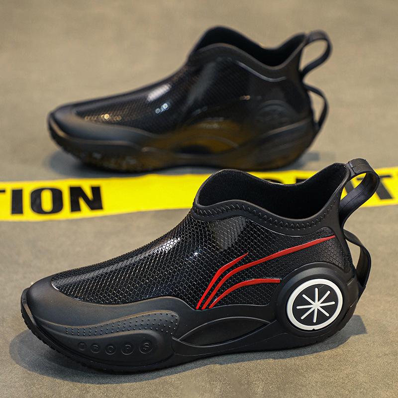 

Мужские дождевые ботинки летние кухонные поварские рабочие трудовые страховые специальные рыболовные нескользящие водонепроницаемые строительные черные резиновые ботинки водная обувь 39 чёрный