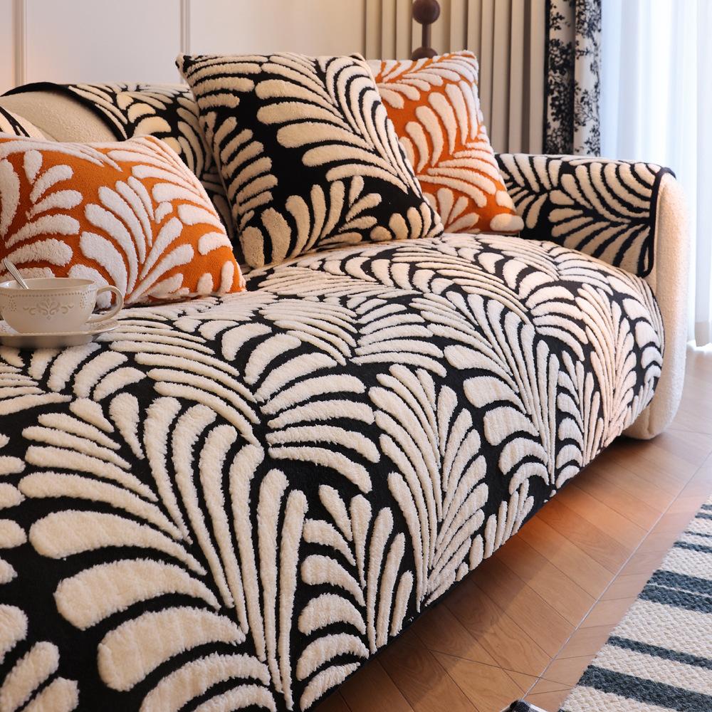 Leaf Retro Plush Sofa Cushion New Light Luxury High-End Seat Cushion Autumn And Winter Non-Slip Sofa Cover Cloth Towel