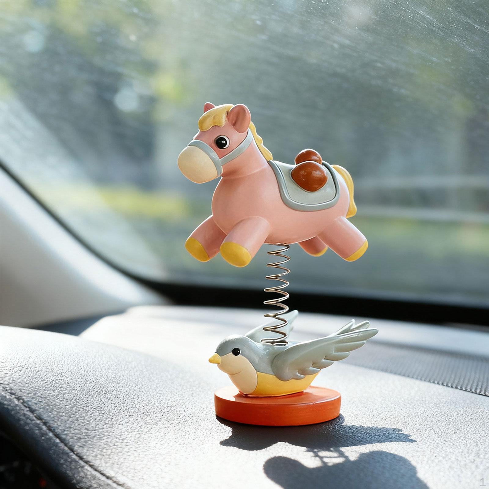 

Car Center Console Sculpture Model Horse Shaking Head Nodding Toy Resin Dashboard Decor білий