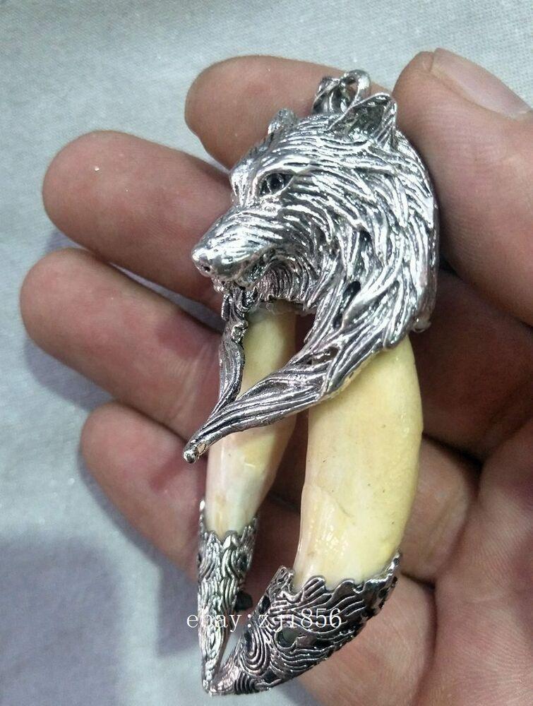 Chinese Collection Teeth Inlaid Tibetan Silver Wolf Head Pendant Amulet