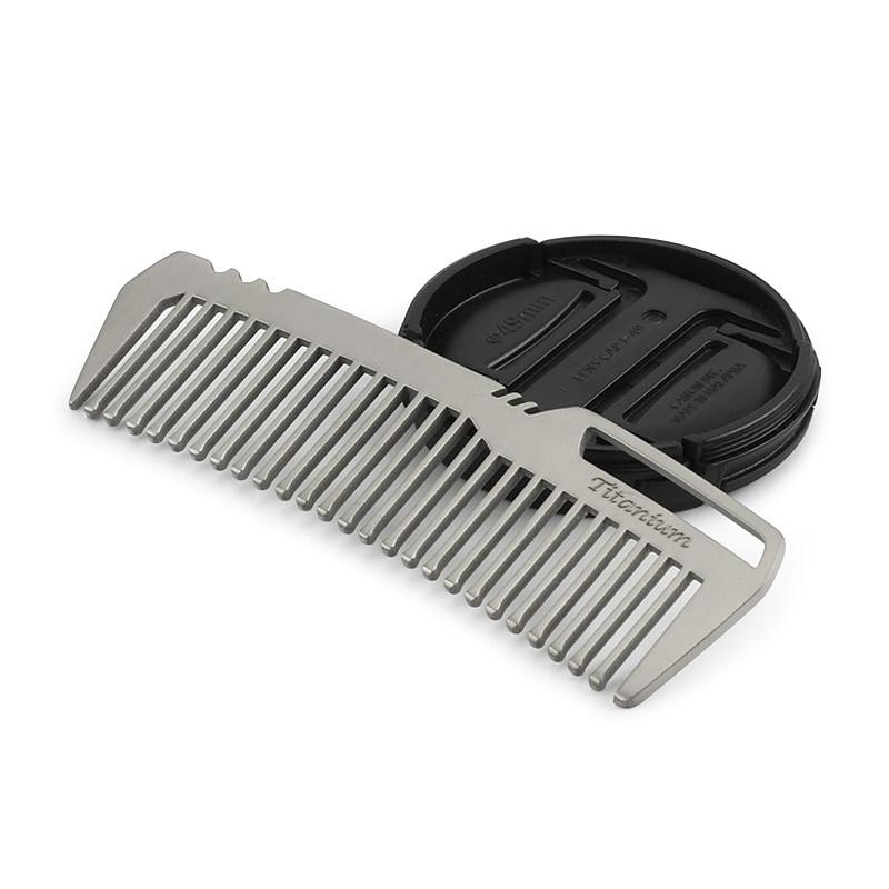1/2Pcs Mini Portable Titanium Alloy Hair Comb EDC Super Light Titanium Comb for Outdoor Small Accessories Barber Accessories
