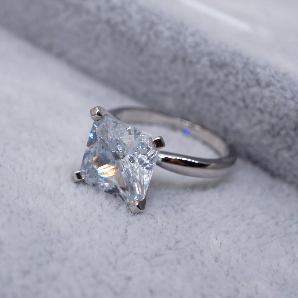 Eleganter Prinzessquadrat-Diamantring in 18 Karat Roségold-Beschichtung für Damen Modeschmuck