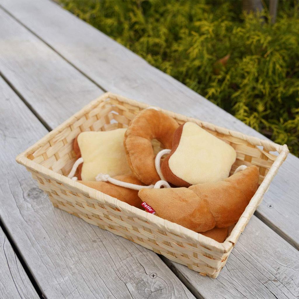 Petio Dog Toy Mochimochi Bakery Bread -