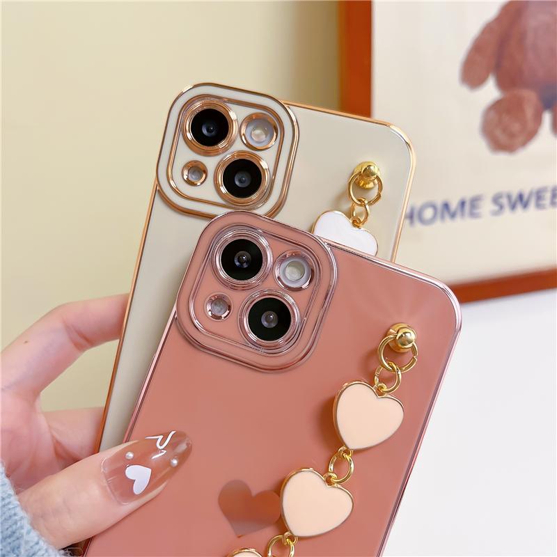 Luxury Plating Love Heart Wrist Bracelet Phone Case For iPhone 15 14 13 12 11 Pro Max X XR XS 7 8 Plus SE Soft Cover With Chain