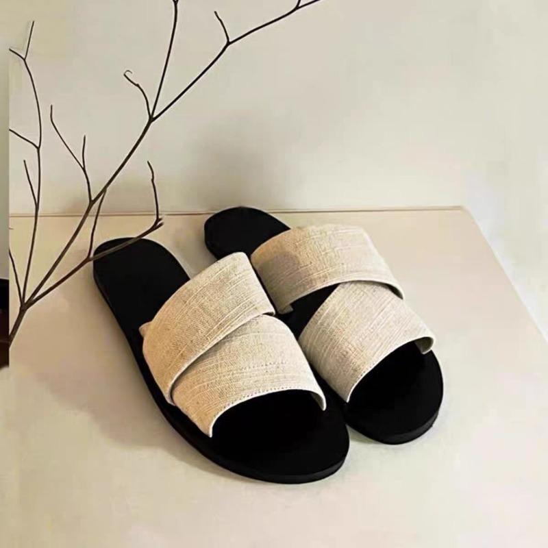 Fashion Women's Flat Sandals Dressy Summer Slide Sandals Slip On Open Toe Slippers Slides Mules with Soft Footbed for Summer Beach