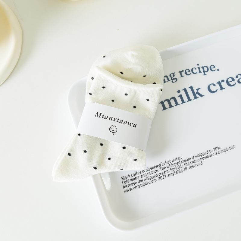 5 Pairs of Female Summer Thin Student Curled Brim Polka Dot Mid Tube Pile Socks