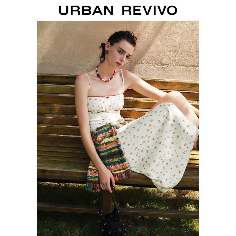 

UR Французское романтичное цветочное платье-комбинация с разрезом L