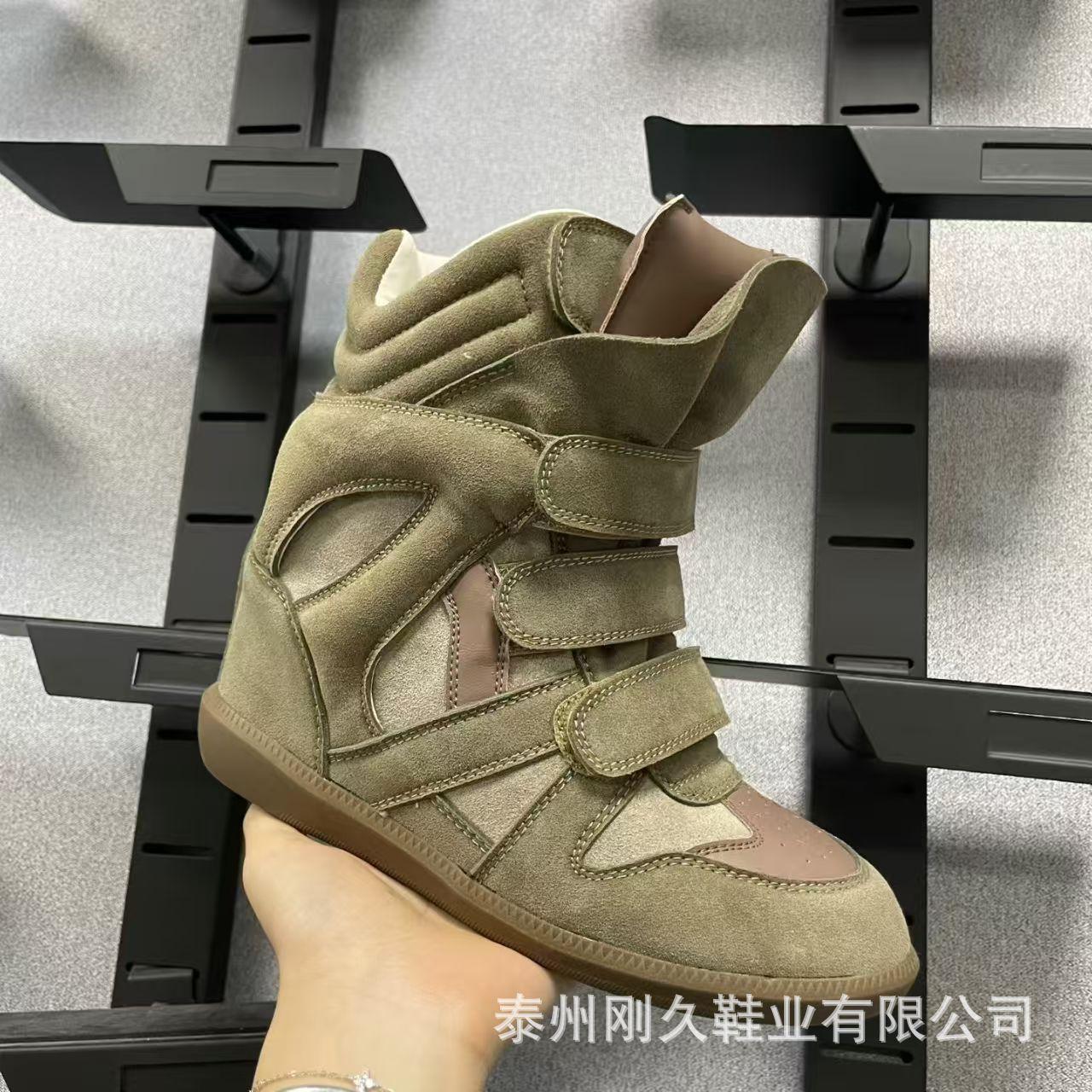 

Новые рецессивные туфли на высокой платформе для женщин, увеличивающие внутреннюю высоту, цветовая гамма, плоские повседневные кроссовки на липучках для женщин 42 зеленые хаки