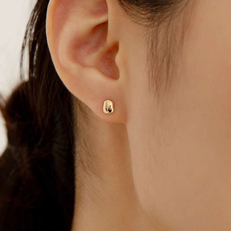 

LUNNE 14k Flow Pebble Earrings (14k Gold) #LFE45 White gold (pair)