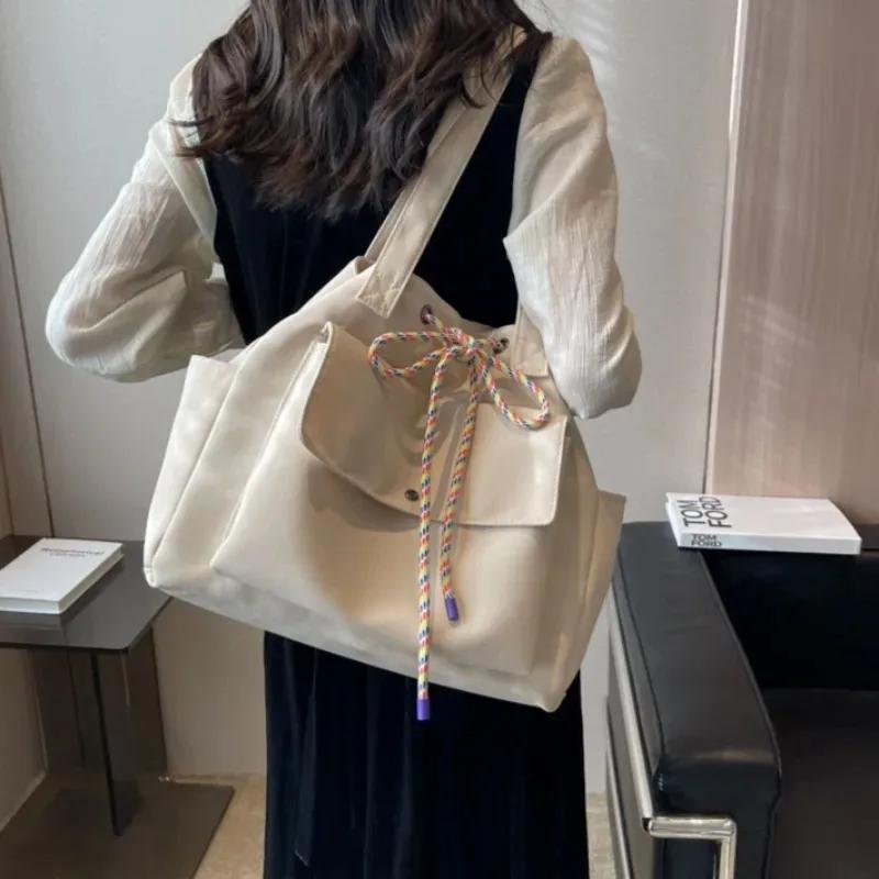 Large Capacity Canvas Tote Bag for Women's New Commuter Versatile College Student Class Shoulder Bag