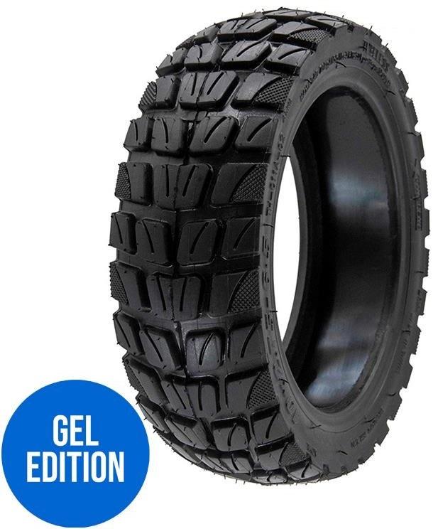 Off-road tire with GEL PUNCTURE PROTECTION