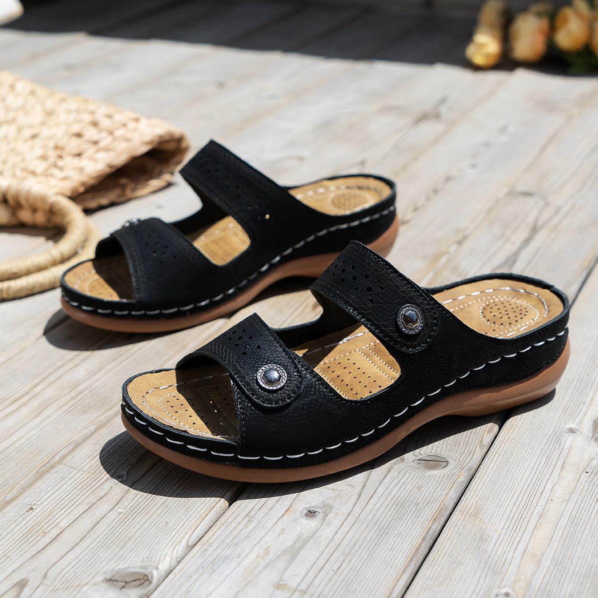 

Европейские и американские внешнеторговые большого размера полые шлепанцы на толстой подошве женские ретро автомобильная строчка танкетка легкие пляжные шлепанцы на одно слово крутые 35 чёрный