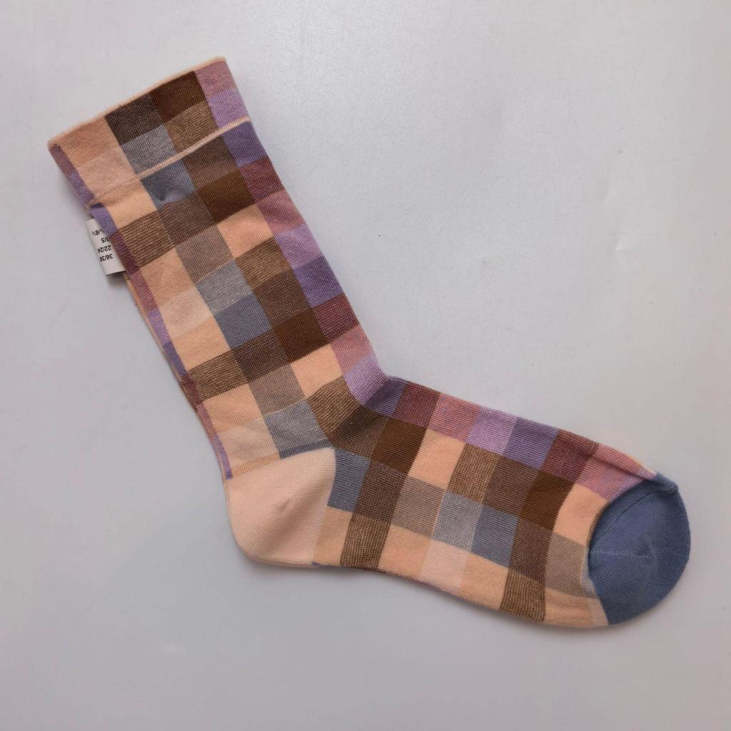 French Artistic Oil Painting Series: Colorful Trendy Mid-Calf Cotton Socks for Women