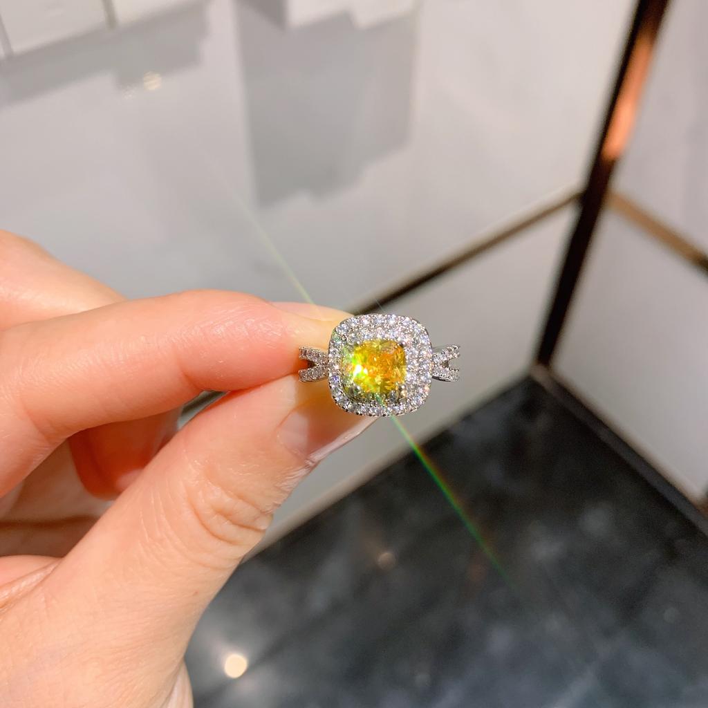 Jewelry Xiaoqing Simulation Color Treasure Emerald Red Treasure Yellow Diamond Pink Diamond Ring