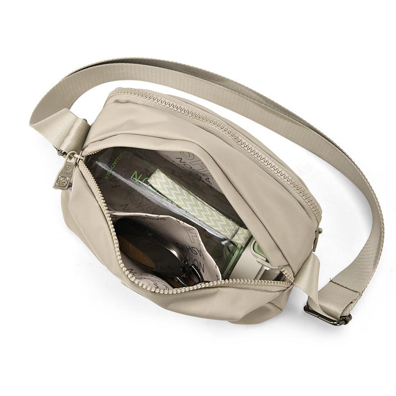 Large Capacity Shoulder Bag Lightweight Crossbody Bag