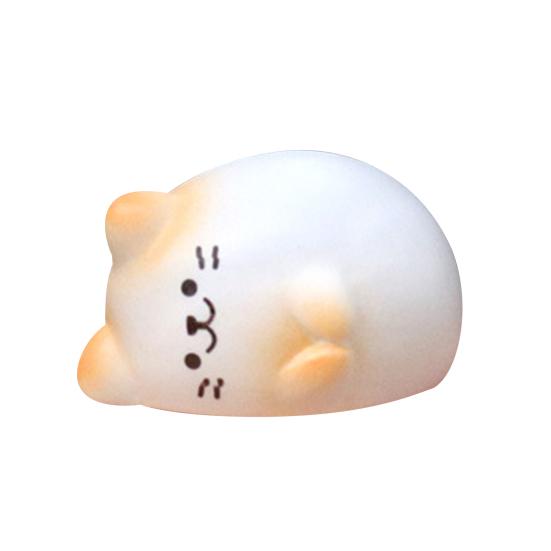 

Mini Resin Cat Figurine Cute Cat Animal Models Miniature Ornaments for Cake Topper Micro Landscape Dollhouse Garden Home Desk Decor F