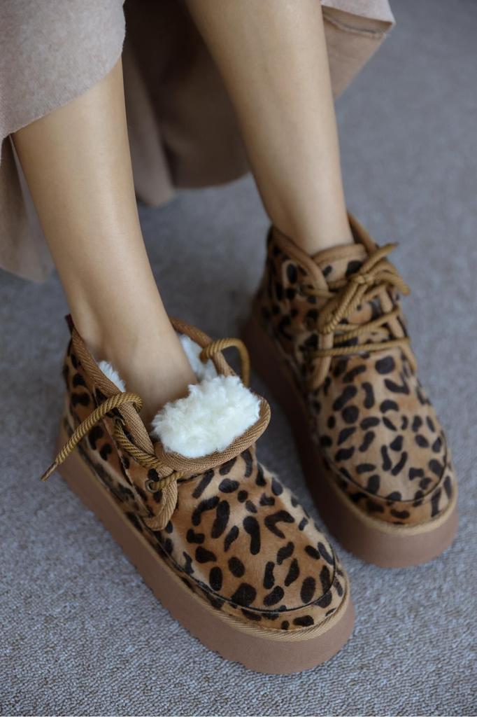 Women's Modern Stylish Fashion Heribo Tan Color Wool Lined Thick Soled Lace-Up Boots