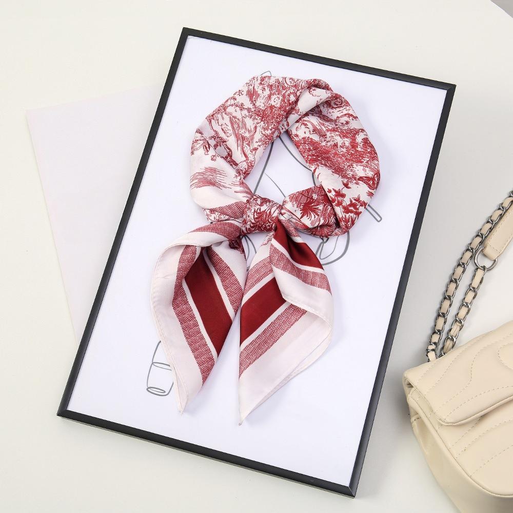 68Cm Plant Printed Scarf For Women'S Autumn Winter Polyester Fiber Square Scarf For Fashionable Warm Headscarf Neck Shawl Scarfs