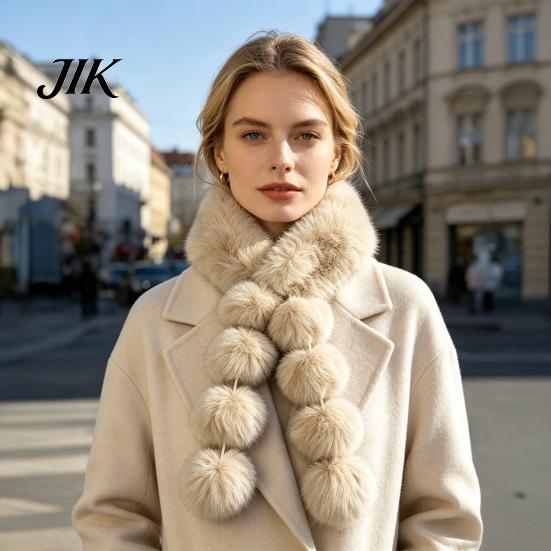 Convenient Magnetic Closure Scarf Women Faux Fur Scarf, Winter Neck Warmer with Buckle, Outfit Finishing Touch Elegant Draping Design Plush Long Soft