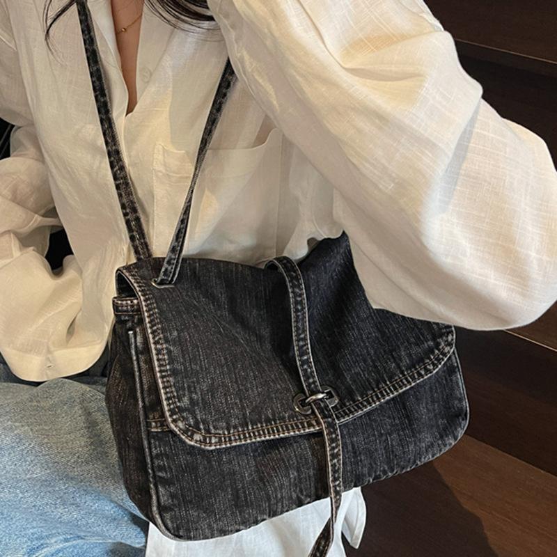 Denim Bag, Casual Patchwork Bag, Trendy Portable Messenger Bag, Women's Washed Cloth, Shoulder Bag for College and Middle School Students In Class