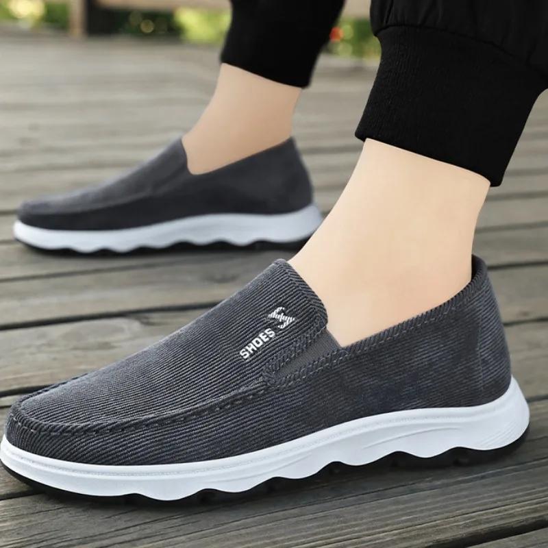 Fashion Spring Autumn Men's Casual Shoes Outdoor soft soled non slip footwear Breathable The Elderly Men's Wear Resistant Cloth Shoe