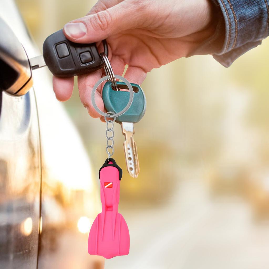 Stylish Silicone Scuba Diver Keychain Elegant Dive Fin Keychain Accessory Flipper Keyrings Bag Decoration for Divers