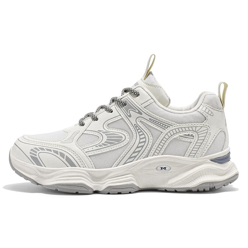 Men's Running Shoes with Casual Mesh Ventilation and Lacing System for Comfortable Sports Activities. Men's Fashionable, Lightwe