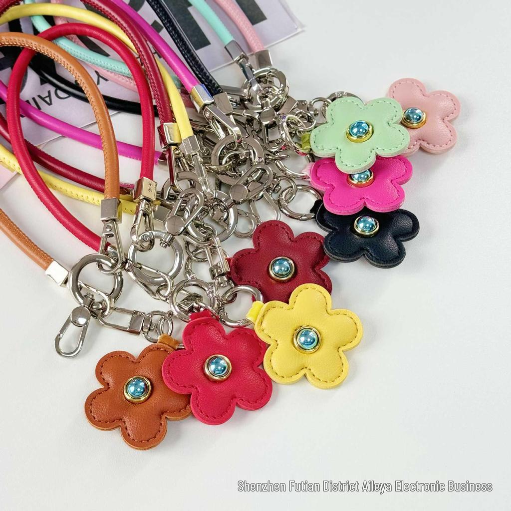 Cross-Border PU Leather Sunflower Keychain and Phone Lanyard, Color-Blocked Flower Pendant for Women's Bags.