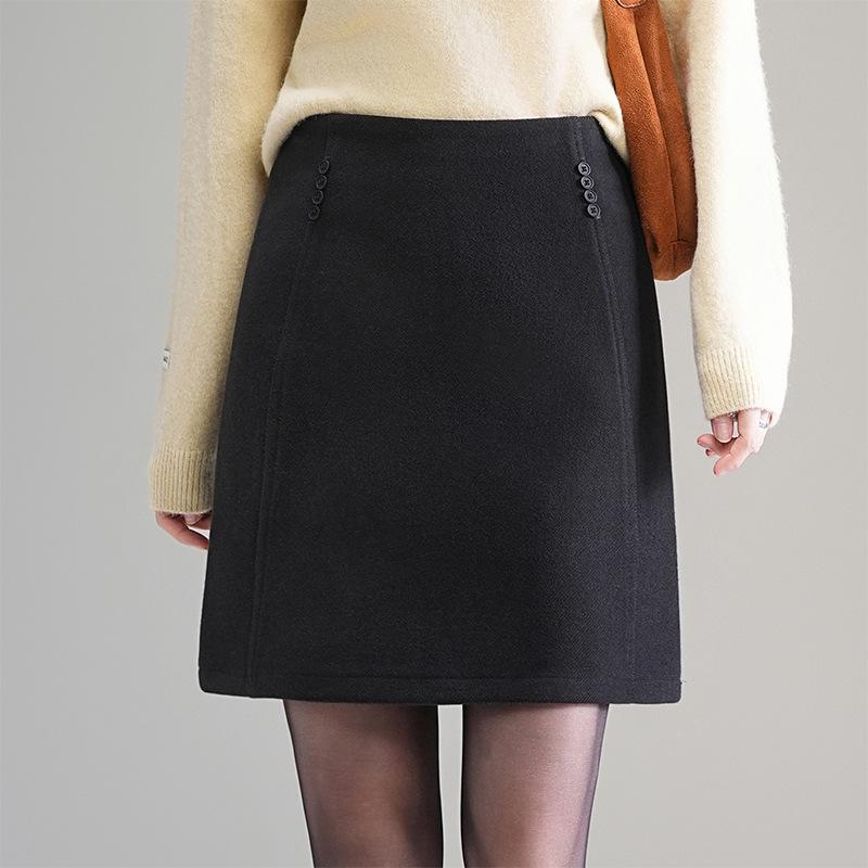 Women's High-Waisted A-line Sheath Skirt, Elegant Hip-Hugging Design for Autumn/Winter 2025
