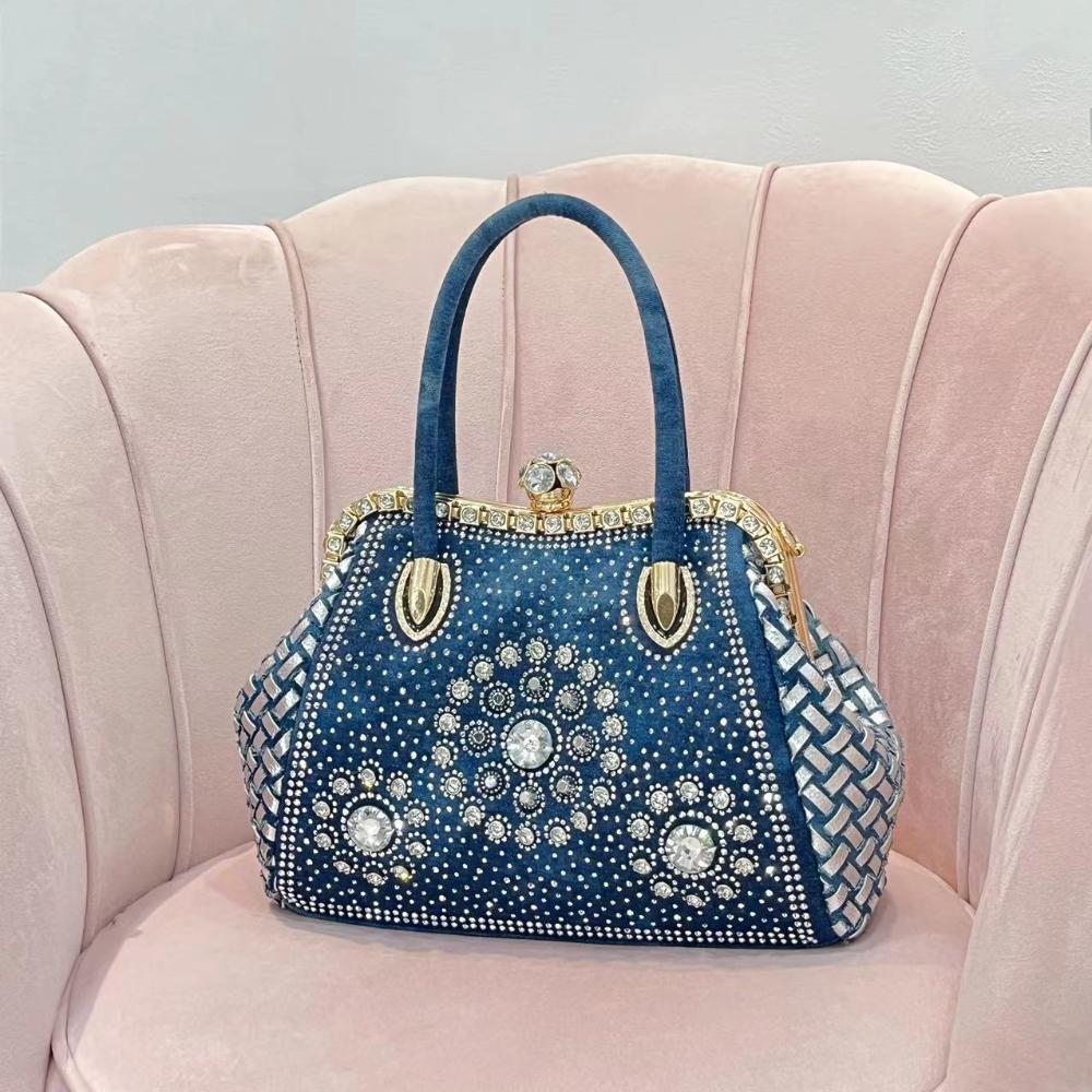 

2025 Fashion Sunflower Denim Diamond Set Bag Large Capacity Women s Trendy Single Shoulder Crossbody Clip Bag золотой