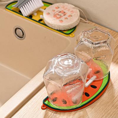 Porta Coperchio Pentola a Forma di Anguria Aiuto per Piano Cucina Sottopentola in Silicone Resistente al Calore Tappetino Multifunzione Isolante Drenante Copertura Pentola Antiscivolo