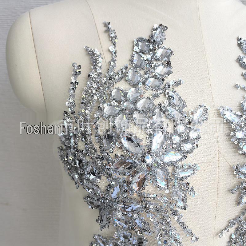 Strass Phönixschwanz Florale Applikation für Hochzeits- oder Xiuhe-Kleid