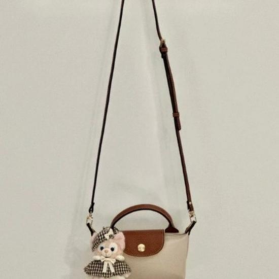 Longxiang Genuine Leather Mini Dumpling Crossbody Bag with Adjustable Shoulder Strap and Non-Slip Buckle