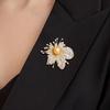 Exquisite Floral Posture, High-end Femininity and Floral Feel Brooch