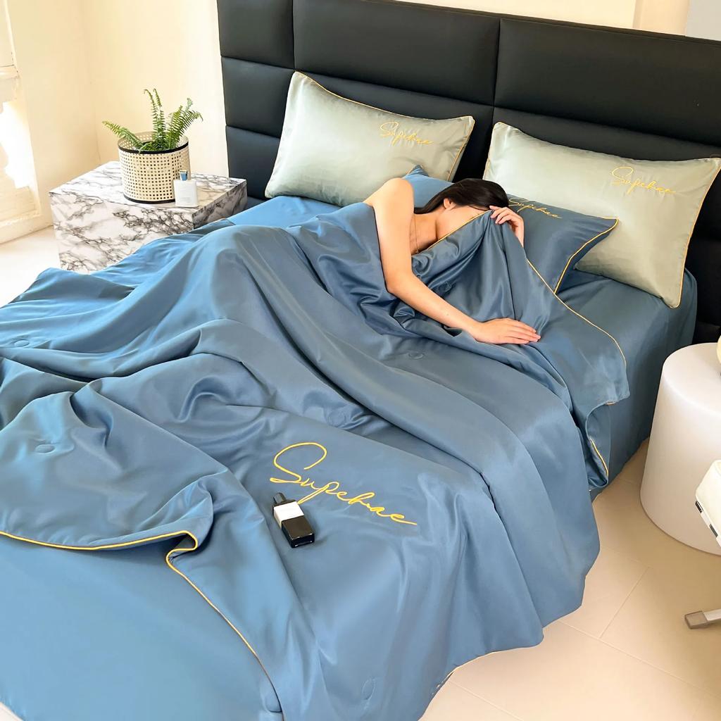 New Simple Satin Silky Summer Cooling Quilt Super Soft Breathable Blanket for Bedding Washable Embroidered Air Conditioner Duvet