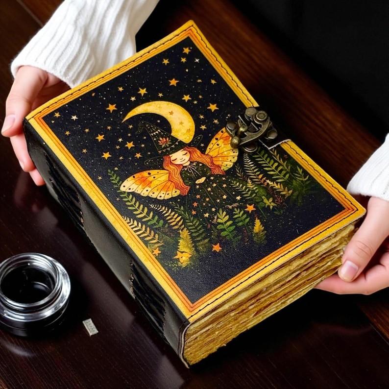 El Yapımı Deri Ay Cadısı Perisi Günlüğü Kenarları Pürüzlü Kağıtlı – 5x7” Vintage Defter 200 Sayfa