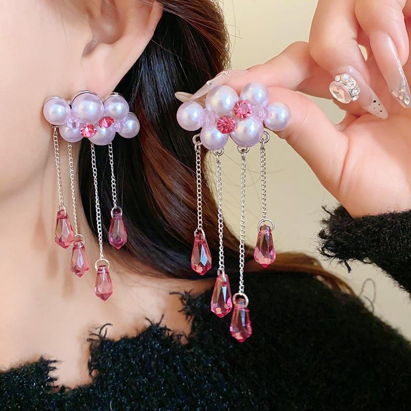 Light luxury zircon round artificial pearl ear buckle French retro fashion temperament earrings high-end exquisite earrings women