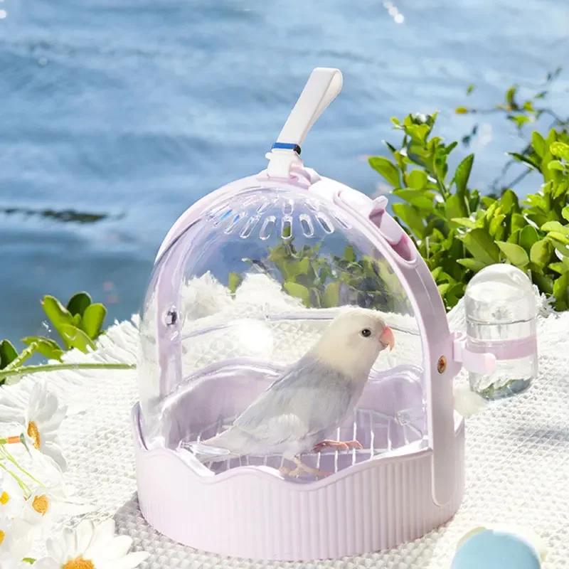 Tragbarer Papageien-Transportkäfig Großer Raum Vogel-Tragebox Kleine Haustier-Transportbox Outdoor Vögel Atmungsaktiver Träger mit Trinknapf