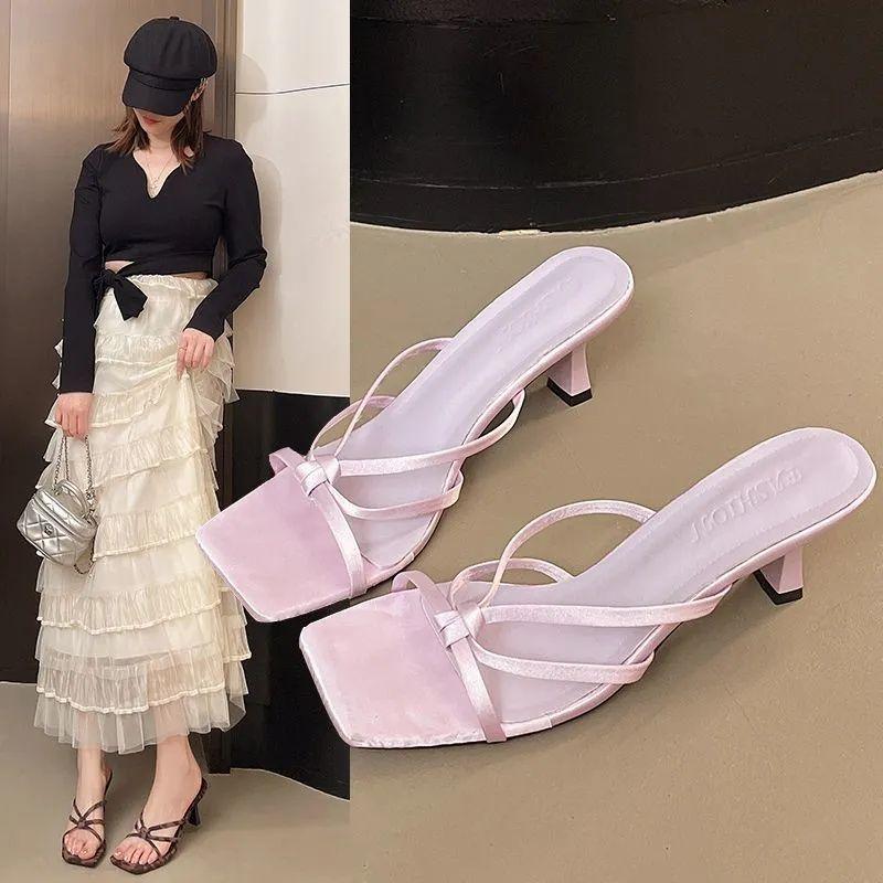 Niche 2025 summer new high heels Chinese French temperament square head outer wear heightening slippers leopard print word