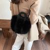 Plush Bag Women's Autumn and Winter Leisure 2025 New Niche Design Shoulder Messenger Bag Portable Fluffy Bucket Bag