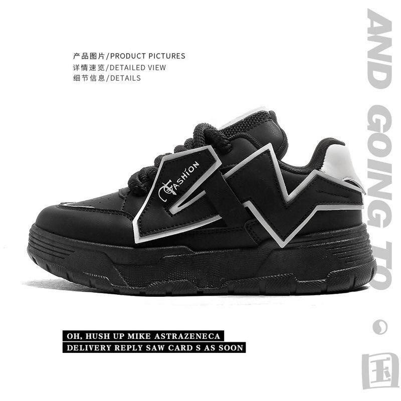 

Кроссовки мужские 2024 осень новые туфли на платформе кроссовки в стиле колледжа трендовые одинарные туфли мужская уличная мода повседневная обувь 44 чёрный