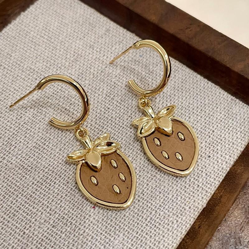 Khaki Leather Cocoa Strawberry Earrings & Necklace Pendant Fashion Sweater Chain for Women
