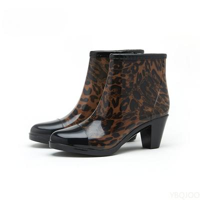 Ladies Chunky Heels Rubber Shoes Luxury Designer Rain Boots Women Waterproof Pvc Ankle Garden Work Boot Rainshoes Footwear