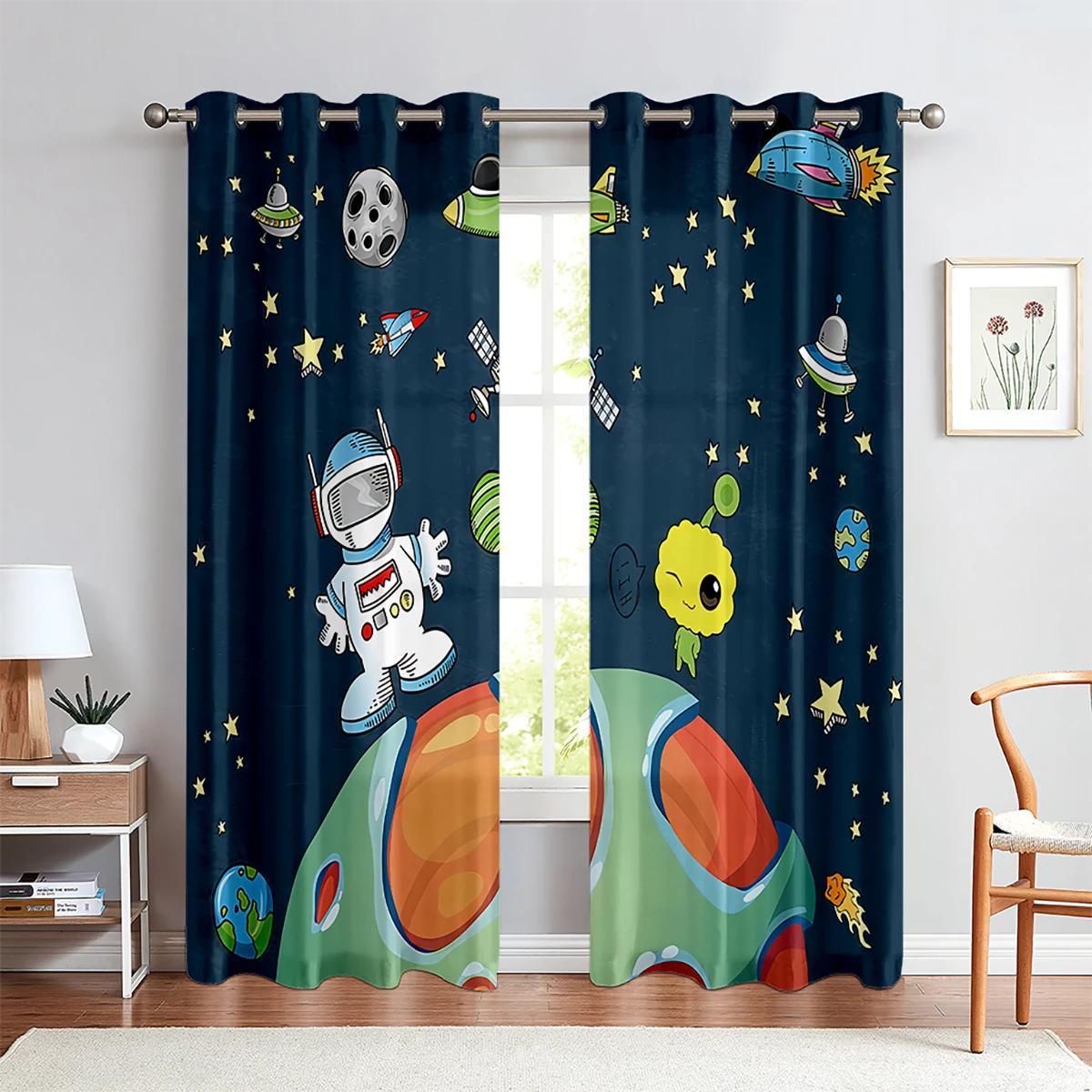 

2 шт. Мультяшна штора з космонавтом, мила штора з ракетою та планетами для кімнати хлопчика/дівчинки, для спальні, вітальні, віконний декор W70xH165(CM)x2pcs&Rod Pocket