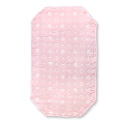 Un Doudou Soft Six-Layer Gauze Cotton Cot Cover, Moon and Cloud Design, Pink, 60 X 100cm, 100% Cotton, Elastic Corners, Made In Japan, 2700PI-L