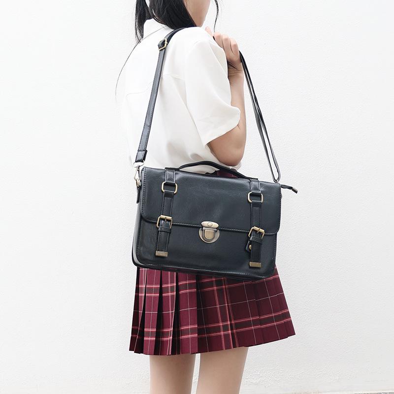 Japanese Style JK Retro Crossbody Bag: Soft Girl Cambridge-Inspired Messenger with Large Capacity
