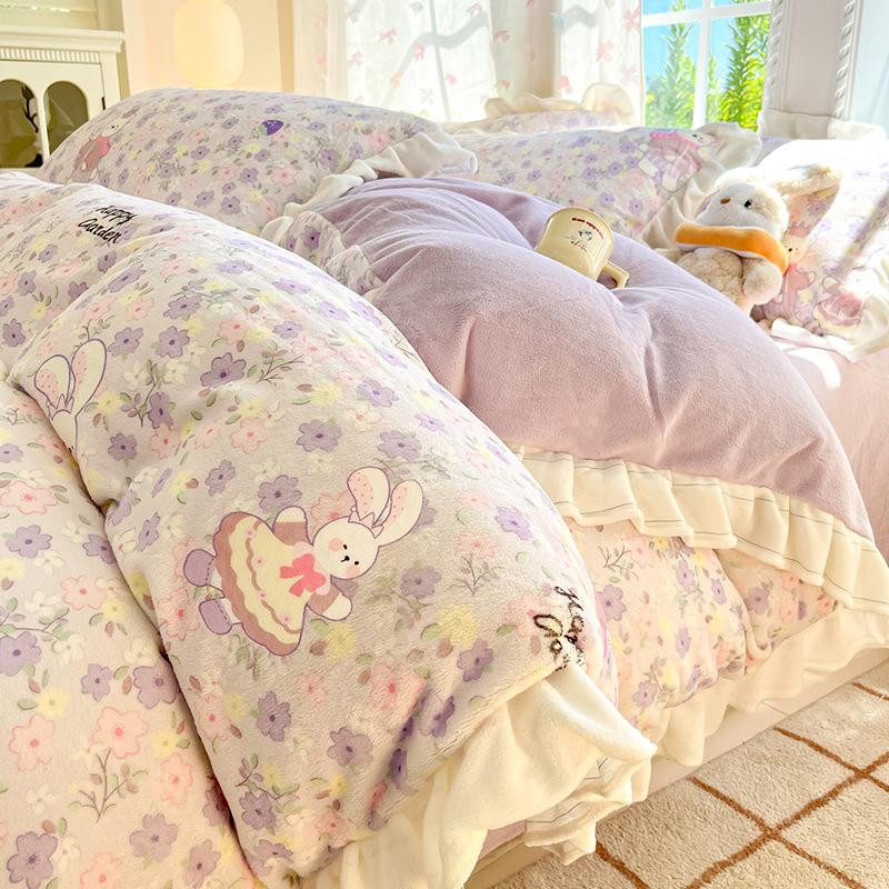 Thickened Milk Fleece Four-Piece Set, Lace Coral Fleece Quilt Cover, Bedding Fleece Bed Sheet Three-Piece Set