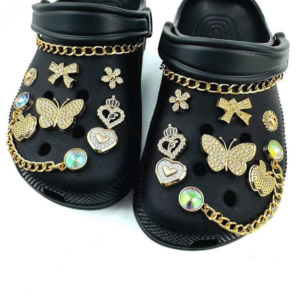 18PCS Summer Luxury Shoe Charms Set Accessories for Clogs Shoe Buckle Golden Chain Diamond Butterfly Flower DIY Shoes Decoration