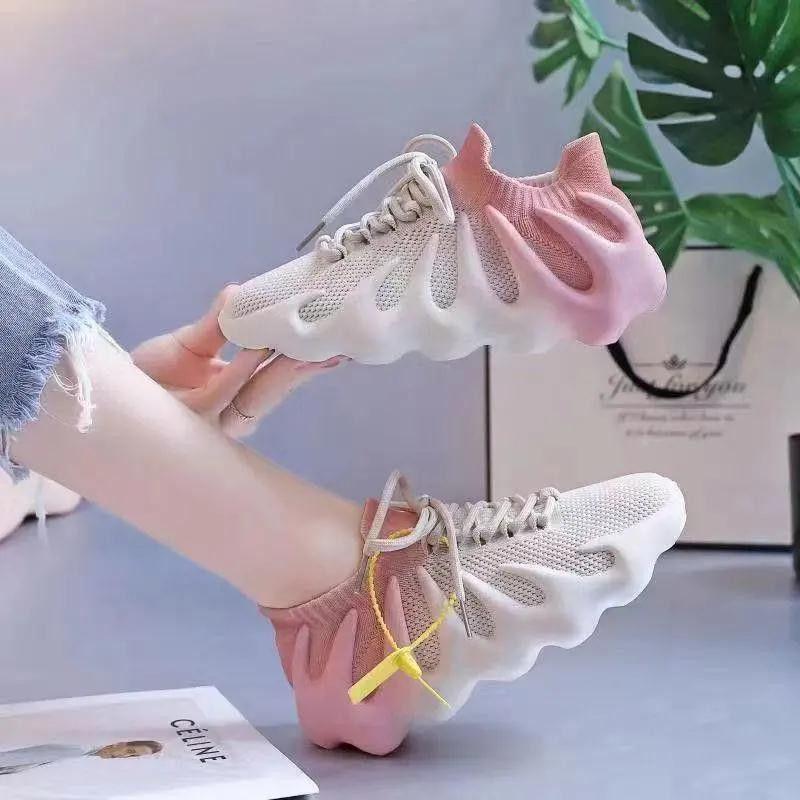 

Женские летние сетчатые дышащие кроссовки Octopus 2024 - 450 Volcano Coconut. Size 40