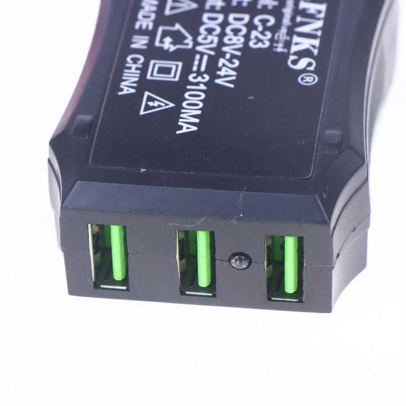 1 Adet 12V 24V'dan 5V'a 3 USB Portlu Güç Adaptörü Pil Klipsli Cep Telefonu Şarjı İçin Acil USB Gücü Yüksek Verimlilik